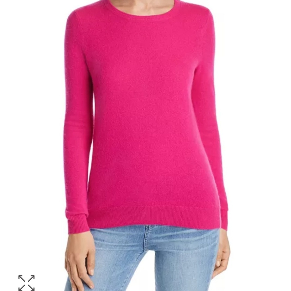 Cashmere C. Bloomingdale's Crew Neck Sweater